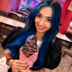 Kawaii Flat Croissant